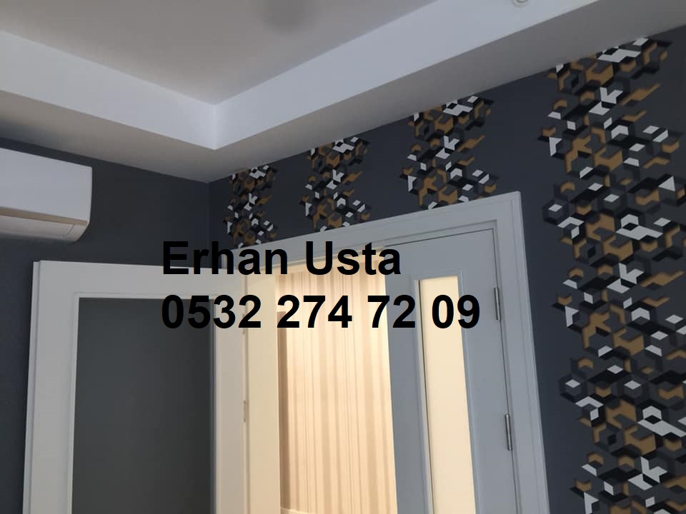 duvar kağıdı sökülür